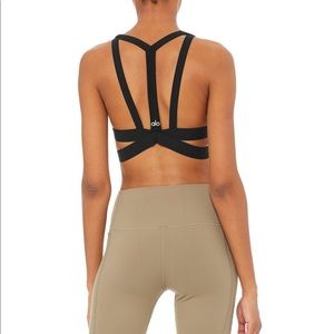 Nado black bra from ALO YOGA